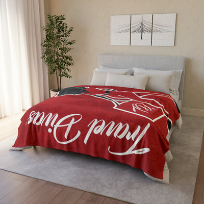 Travel Divas Soft Polyester Blanket
