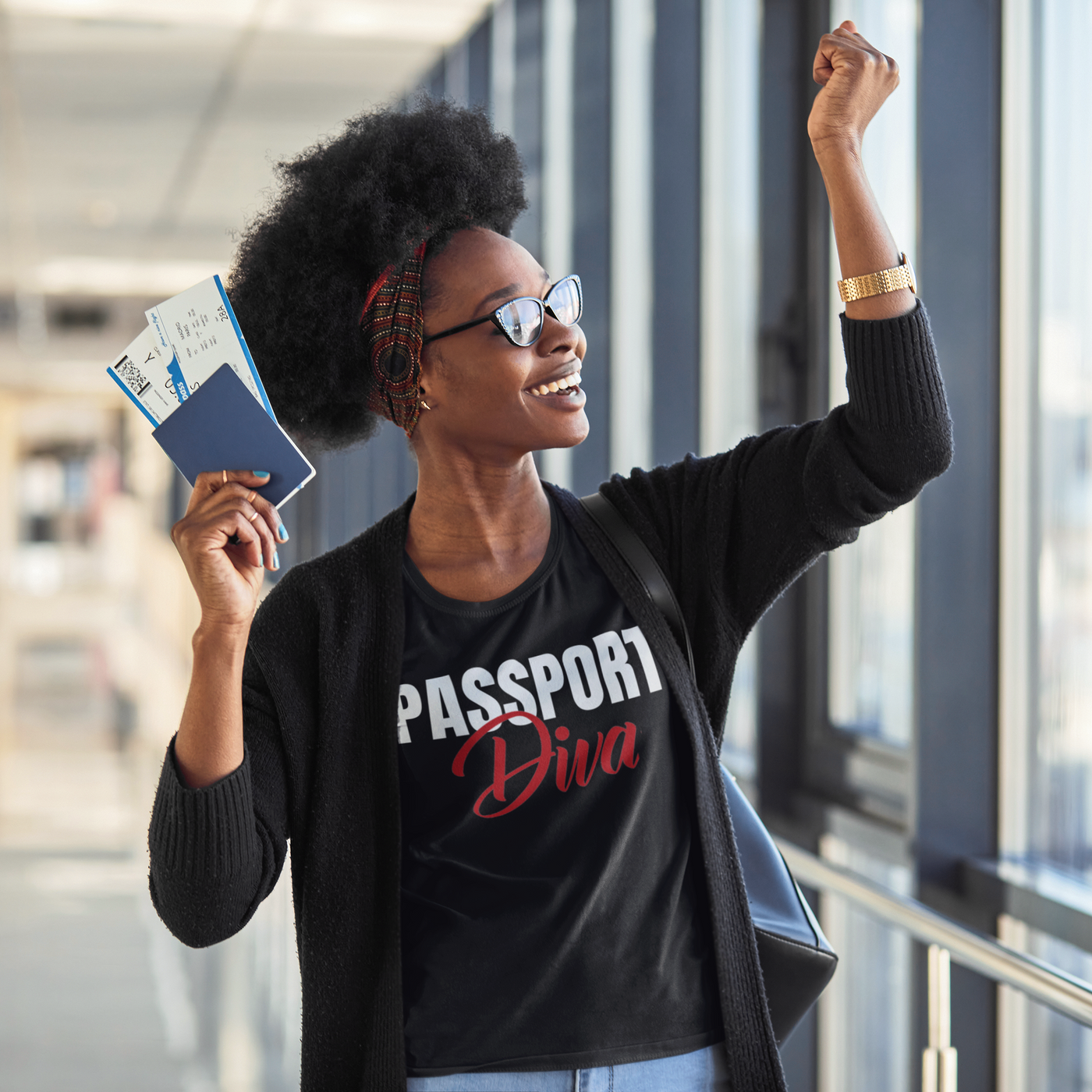 Passport Diva Women's Shirt - Black